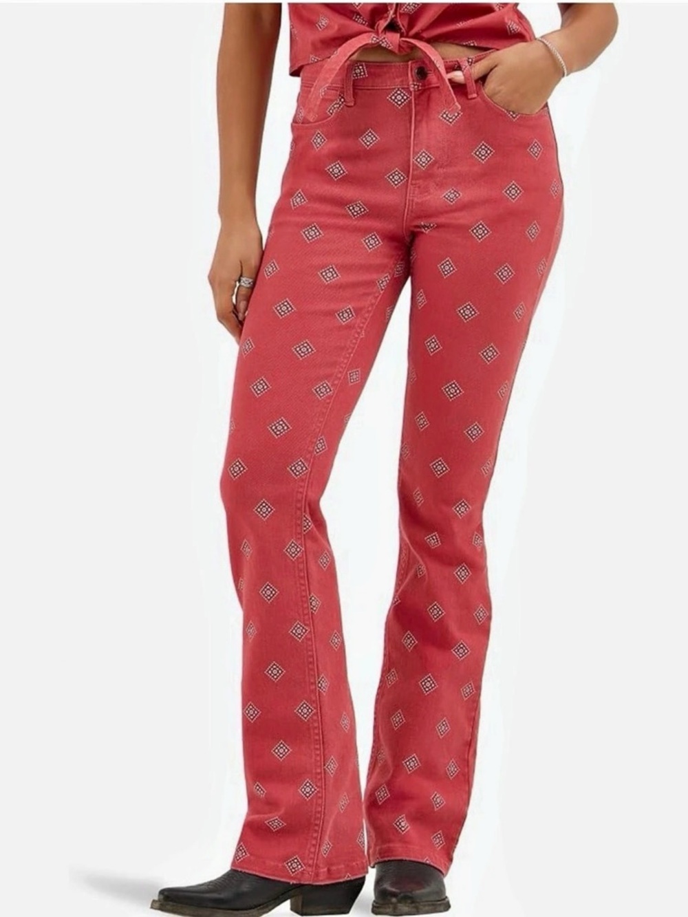 Wrangler High Rise Bold Bootcut Jeans Red Diamond Bay Bandana Print Pink